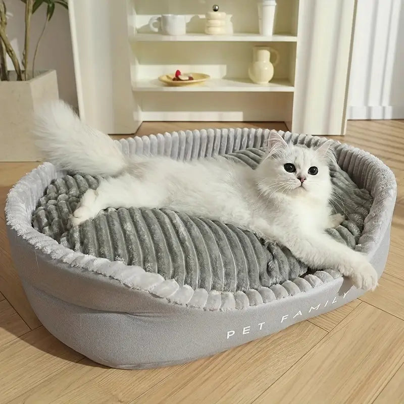 Dreamcatcher Plush Dog Bed – Washable & Bite Resistant